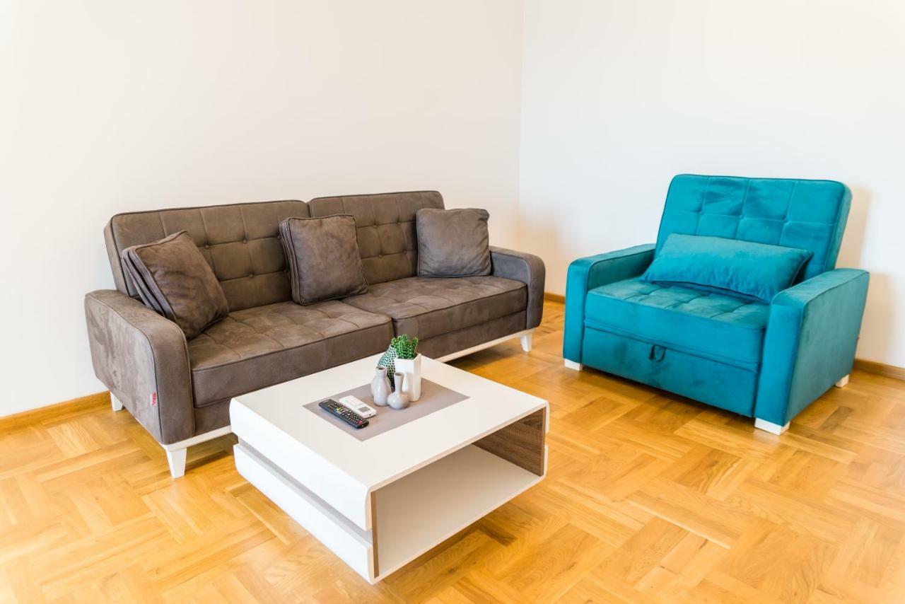 בודווה Apartmani "B-Elite" מראה חיצוני תמונה