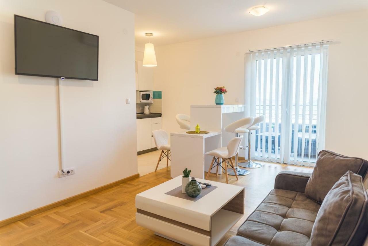 בודווה Apartmani "B-Elite" מראה חיצוני תמונה